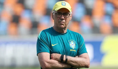 Ancelotti recusa a Itália e confirma permanência no comando da seleção brasileira até 2030
