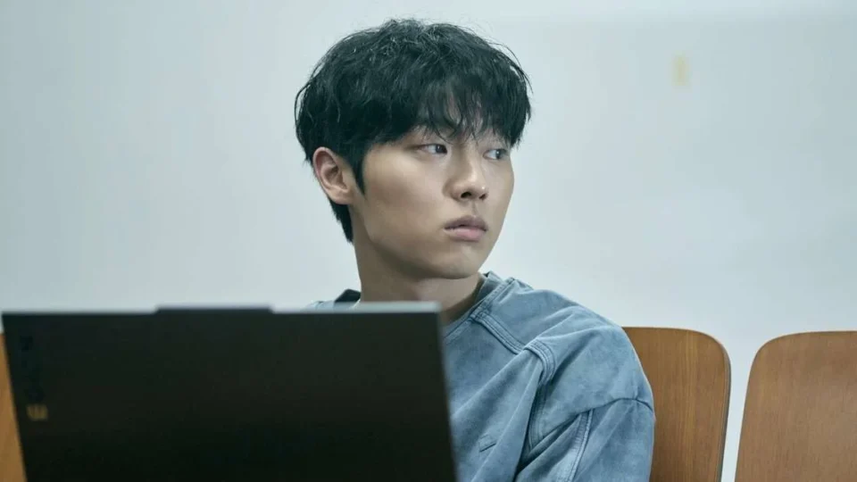 ‘Notas da Última Fila’ leva Choi Hyun-wook a novo patamar na Netflix