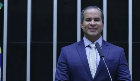 Deputado Fred Linhares adquire R$ 6 milhões em mansão e carros de luxo após declarar R$ 10 mil