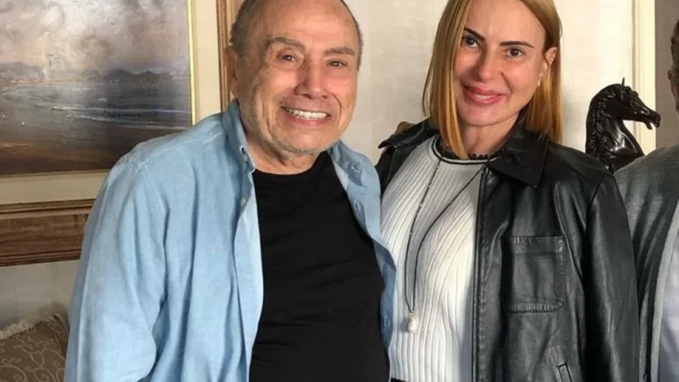 Acusado de ocultar patrimônio, Stênio Garcia afirma à Justiça que mora “de favor” em imóvel do sogro