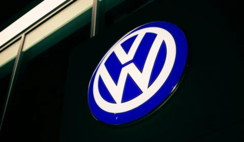 Volkswagen corta até 50% dos modelos e reduz produção global para 9 milhões de veículos ao ano