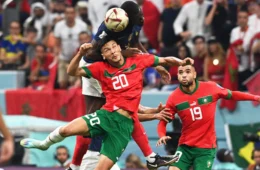 França e Marrocos fazem duelo decisivo por vaga na semifinal da Copa do Mundo