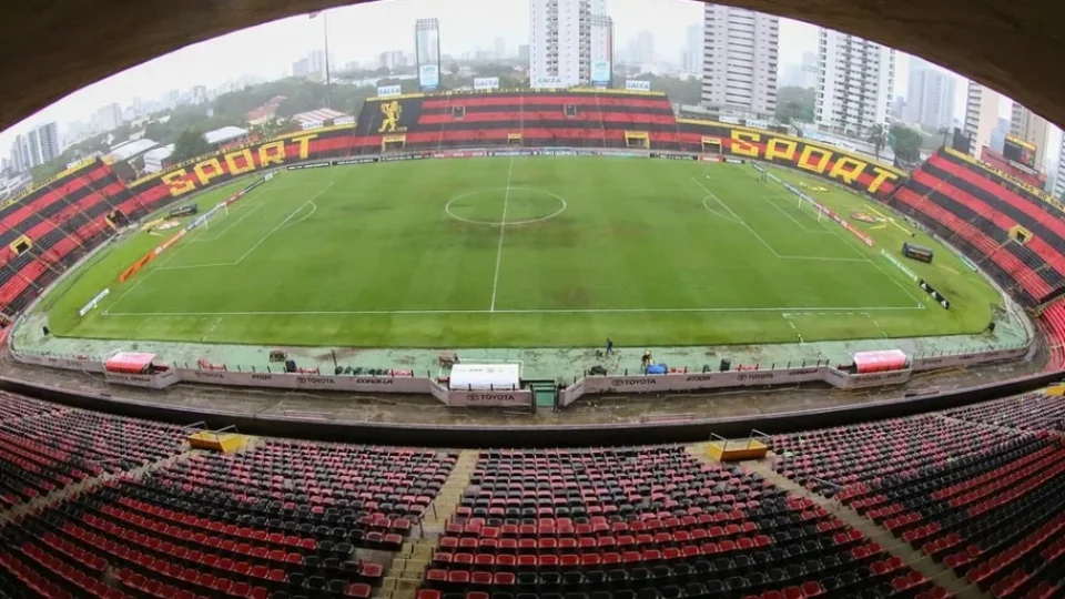 O que está acontecendo hoje? Feriado, Série B e Futebol feminino agitam a segunda