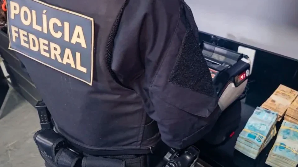 PF faz operação sobre emendas PIX e mira municípios de Roraima