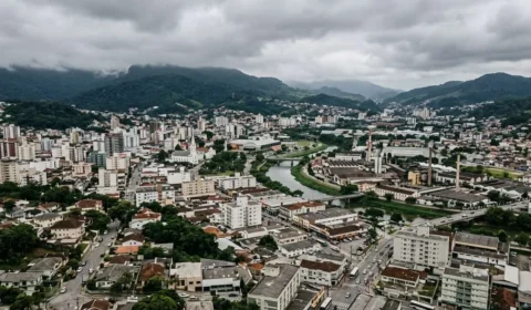 Tempo firme e umidade alta nesta quinta-feira em Joinville