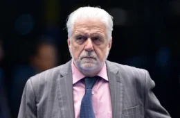 Pesquisa mostra que 74,3% dos brasileiros acreditam que Jaques Wagner recebeu vantagens indevidas do Banco Master