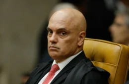 Moraes libera tornozeleira de 49 réus do 8 de janeiro e muda regras