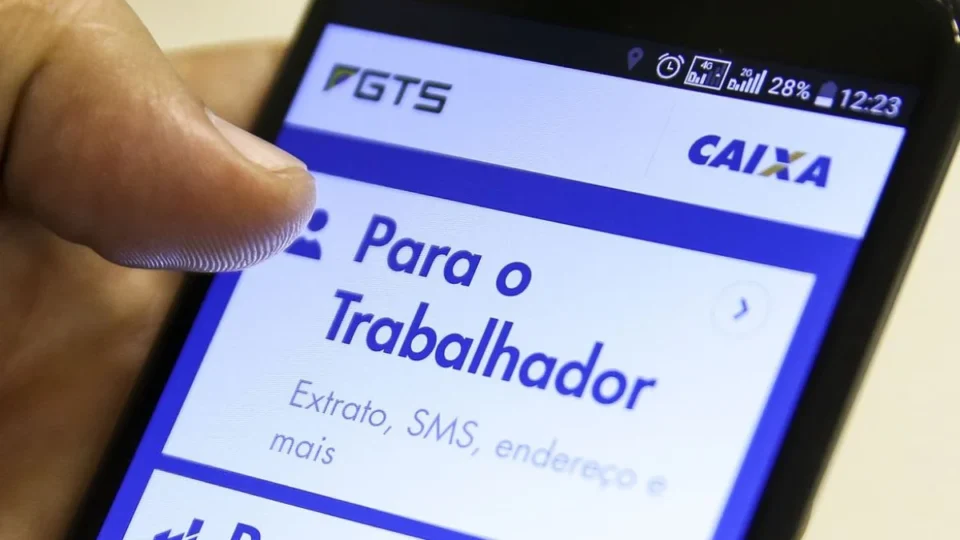 Caixa credita lucro do FGTS 2025 até 31 de agosto de 2026