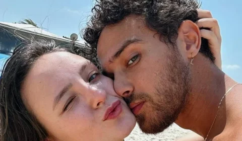 Larissa Manoela e André Luiz Frambach celebram 4 anos juntos com declarações apaixonadas