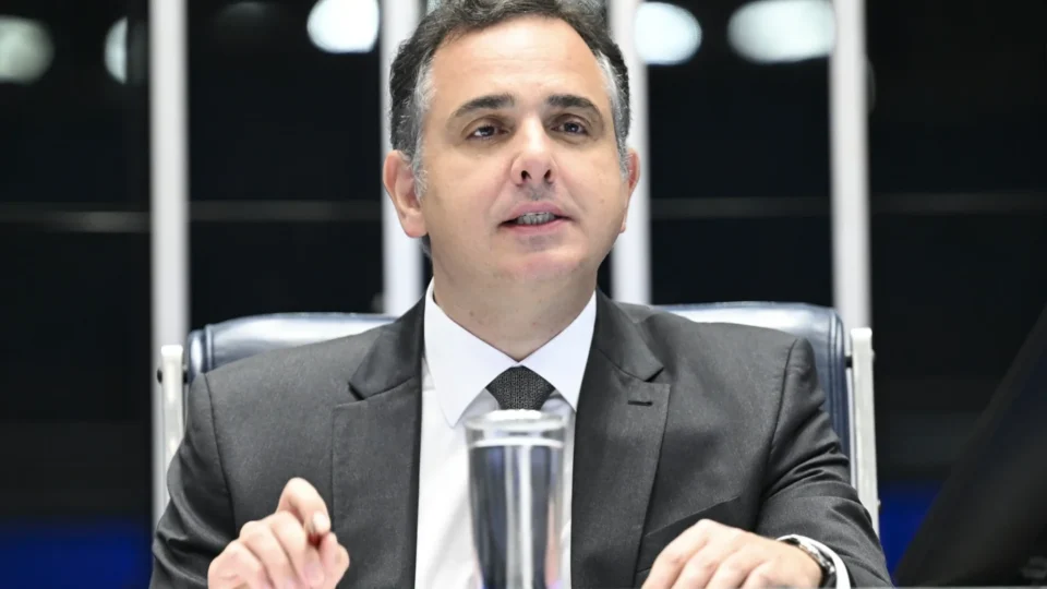 PF vê reunião de Pacheco sobre INSS; senador nega