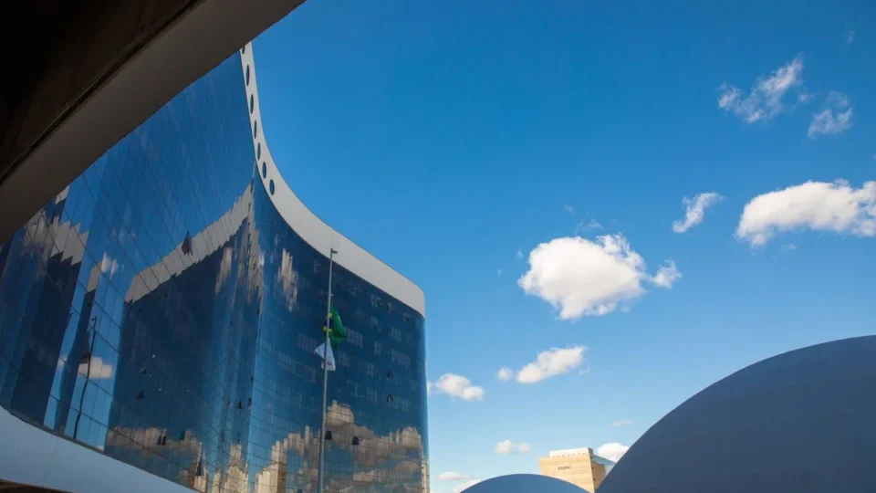 Murilo Hidalgo vê mercado de pesquisas em disputa e eleição apertada