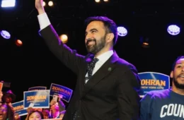 Prefeito de Nova York, Zohran Mamdani exclui bairros europeus e judaicos de mapa turístico e adiciona locais muçulmanos