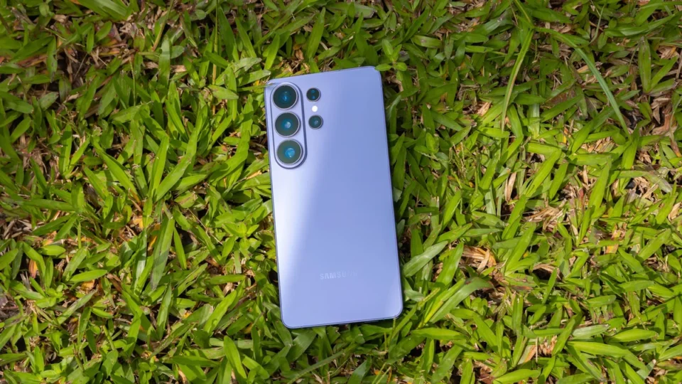 Galaxy S26 Ultra atinge menor preço histórico no Brasil