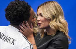 Após eliminação do Brasil, atitude de Gabriely Miranda com Endrick chama atenção e emociona fãs