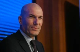 Zidane está de volta à França; ídolo assume seleção após 14 anos de Deschamps