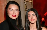 Adriana Lima: filha de 16 anos revoluciona estilo da supermodelo
