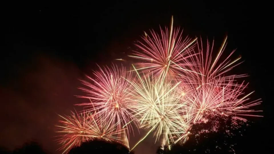 Belo Horizonte pode proibir a venda de fogos de artifício com estampido; veja o que muda