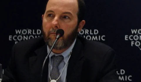 Armínio Fraga alerta risco real de recessão no Brasil em 2024