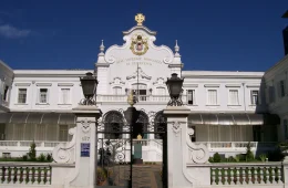 Hospital disse que cirurgia feita por engano poderia beneficiar idosa, mas família relata piora e vai à Justiça