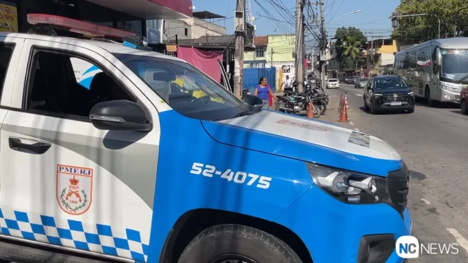 Operação da PM na Cidade de Deus altera trânsito e linhas de ônibus pelo segundo dia seguido