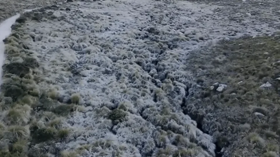 Rio registra frio mais intenso do ano e nevoeiro no amanhecer