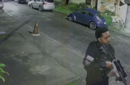 Polícia ou Bandido:  operação policial contra milicianos que usam uniforme da DRACO causa pânico em comunidade no Rio