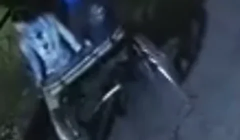 Vídeo mostra dupla em charrete assaltando mulher em Ferraz de Vasconcelos; criminosos são procurados