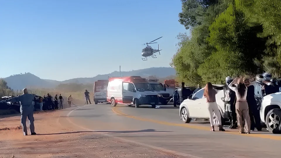 Casal de idosos morre em grave acidente na Rodovia SP-147, em Socorro