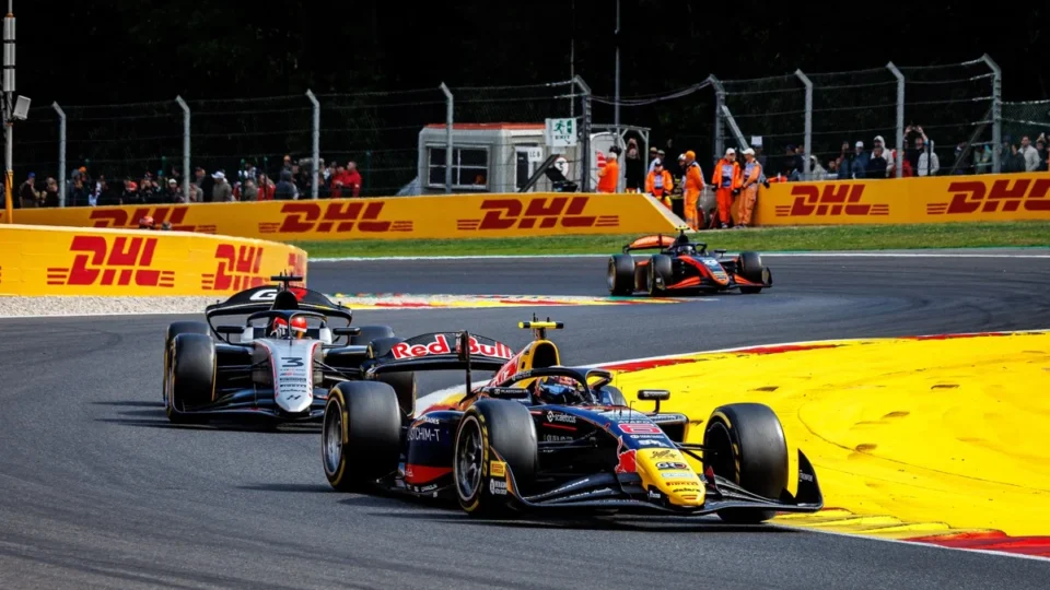 Fórmula 2: Tsolov lidera o campeonato após Spa, mas Câmara reage e acirra disputa