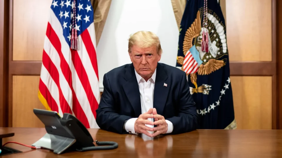 Senadores dos EUA acusam governo Trump de alimentar teoria da conspiração sobre eleições no Brasil