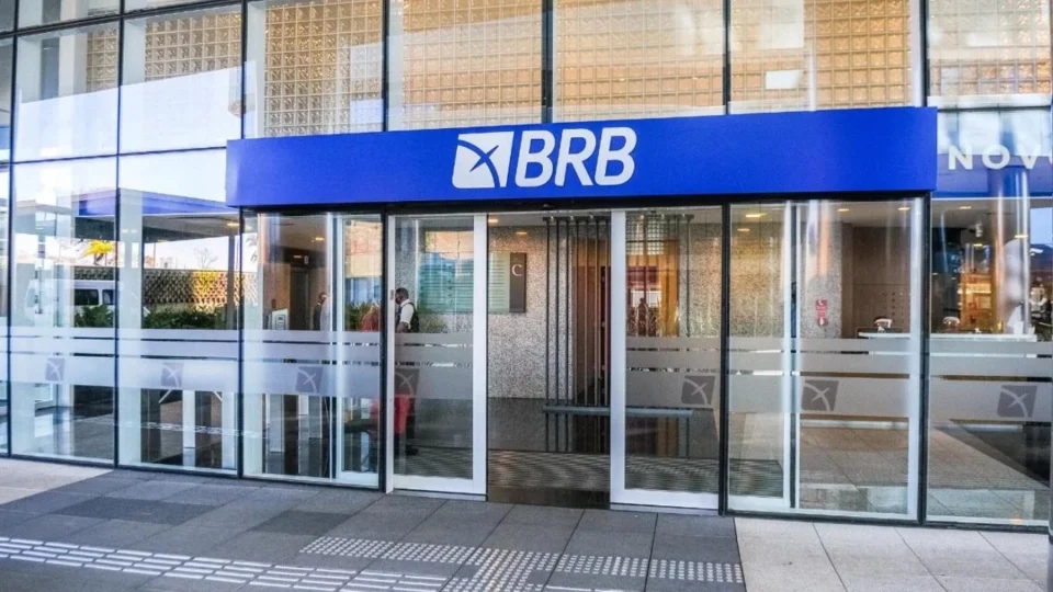 DF corta gastos enquanto aguarda empréstimo bilionário que pode definir futuro do BRB