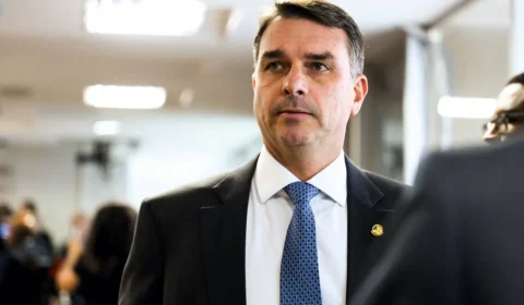 Flávio pressiona Republicanos por vice e futuro da chapa permanece indefinido