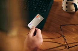 Nubank lança Croma, pacote que reúne cartão Platinum, cashback, telefonia e benefícios para streaming