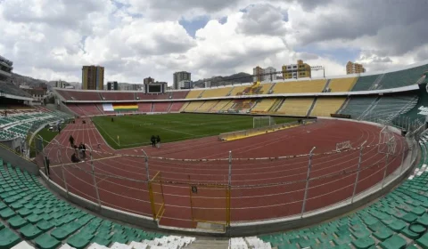 Grêmio enfrenta Bolívar na altitude e decide vaga nas oitavas hoje às 19h