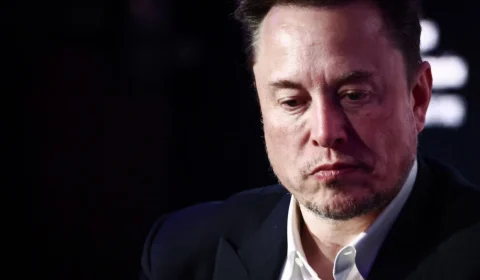 R$ 95 bilhões evaporam: Elon Musk sofre um dos maiores tombos da história após resultado da Tesla