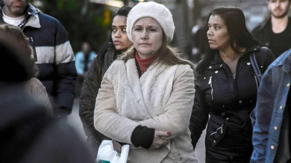 Frio e céu nublado marcam segunda-feira em São Paulo