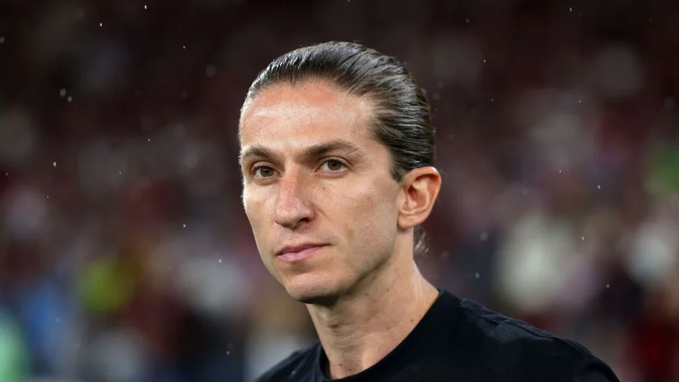 Filipe Luís acerta com Monaco e inicia era europeia como técnico