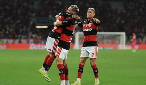 Flamengo volta ao Brasileirão após 53 dias com mudanças no elenco e novos desafios