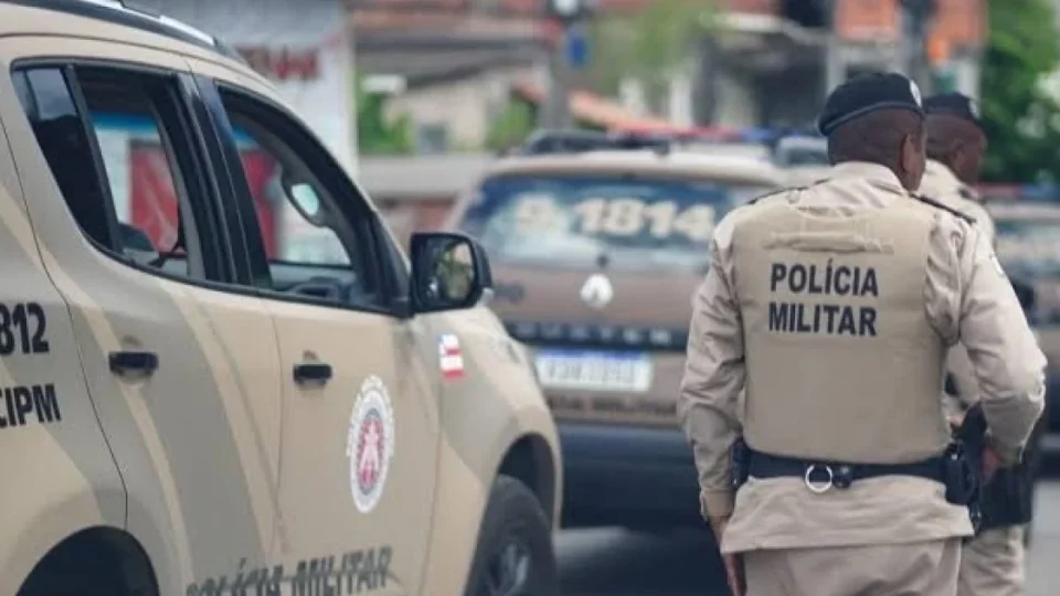 PM afasta policiais após morte de comerciante durante ação em Salvador