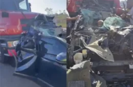 Motorista sai andando de carro completamente destruído após engavetamento na Fernão Dias; vídeo impressiona