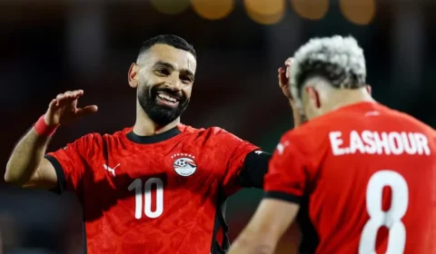 Egito elimina a Austrália nos pênaltis e faz história ao avançar às oitavas de final