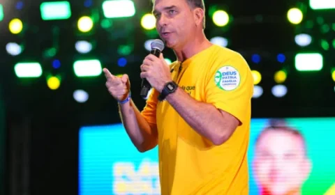 Pesquisa: ES coloca Flávio 6 pontos a frente de Lula