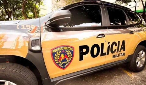 Homem invade casa da ex e queima cachorra viva após fim do relacionamento em MG