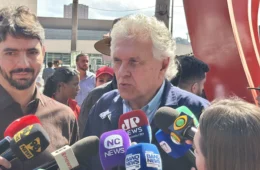 Caiado cita “síndrome de Estocolmo” para atacar Lula e Flávio Bolsonaro: “Estão judiando do Brasil”