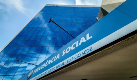 STF decide futuro de milhões de brasileiros que contribuem menos ao INSS