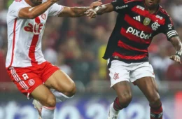 Onde assistir Internacional x Flamengo hoje às 19h30 no Brasileirão