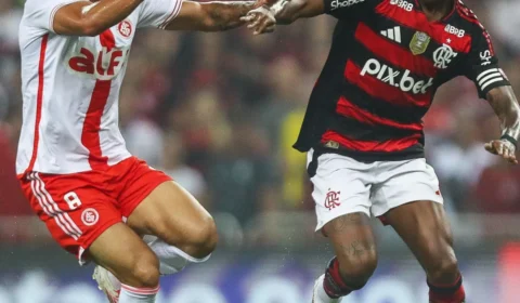 Onde assistir Internacional x Flamengo hoje às 19h30 no Brasileirão