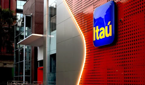 Fim do cartão Samsung Itaú: clientes serão migrados para o Itaú Platinum em agosto
