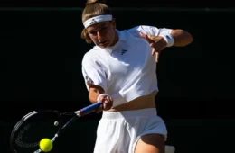 Muchová derruba Gauff em drama de 2h38 e vai à final em Wimbledon