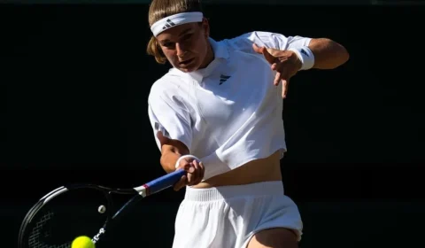 Muchová derruba Gauff em drama de 2h38 e vai à final em Wimbledon